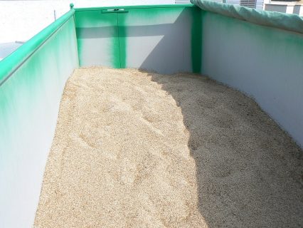 Grain_in_container